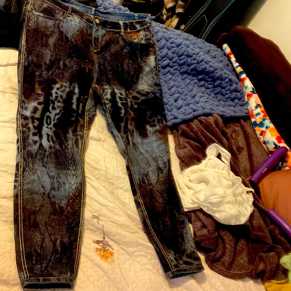 Reversible Venus skinny jeans